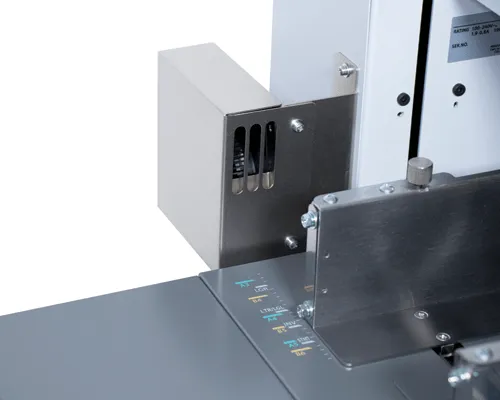 FD 3302 Air Suction Folder